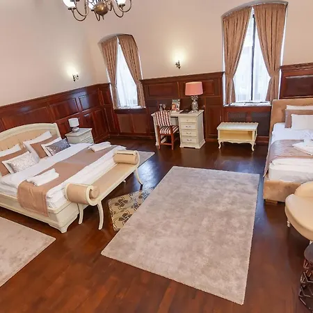 Belga Boutique Panzio Hotel Debreţin