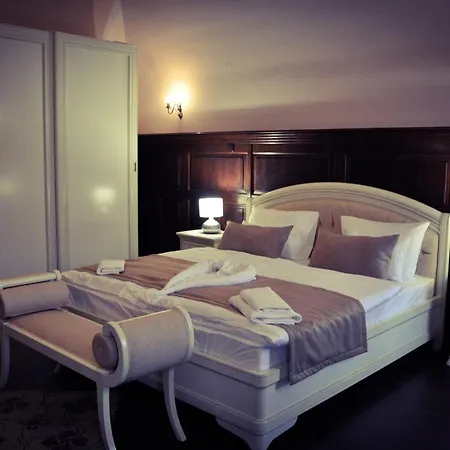 Belga Boutique Panzio 3* Debreţin