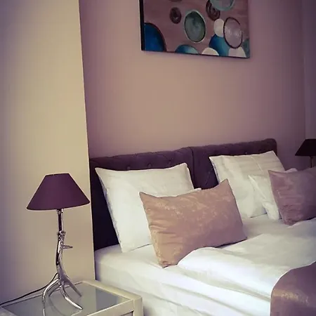 Hotel Belga Boutique Panzio 3*